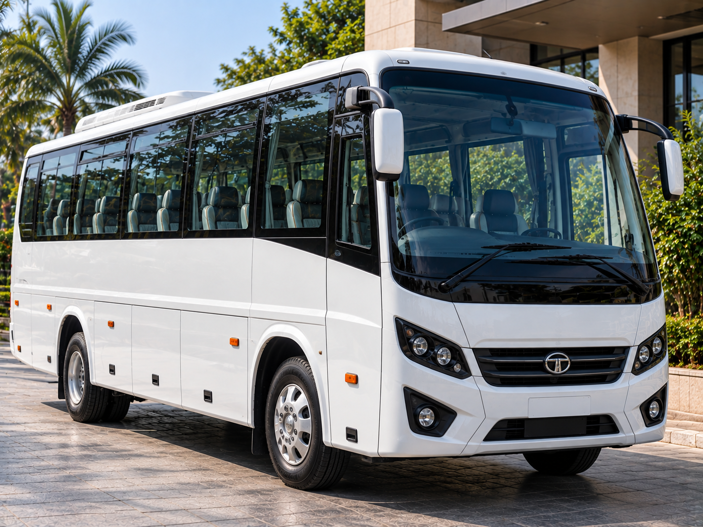 22 Seater Bus